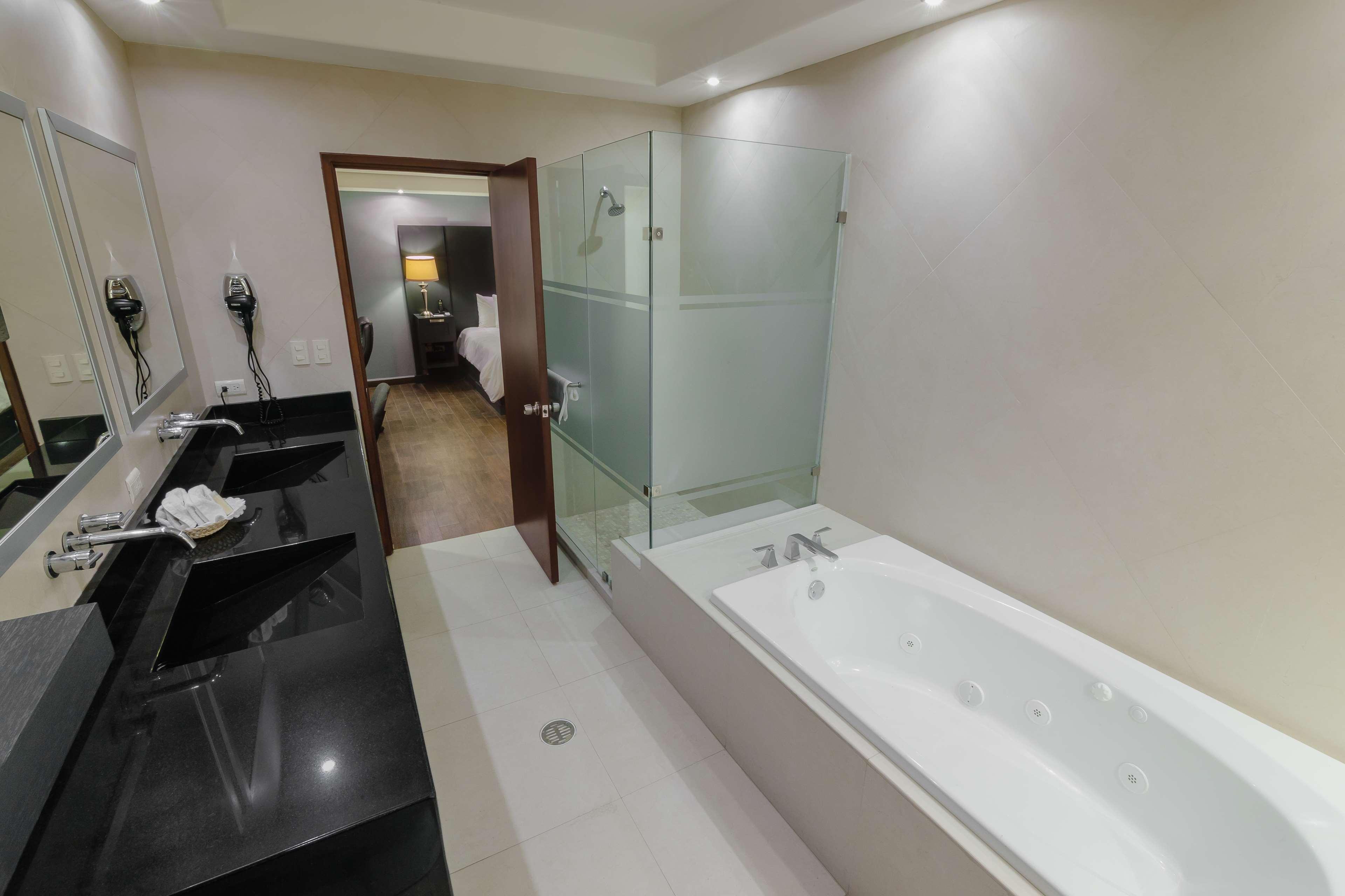 Best Western Plus San Jorge Ciudad Obregon Ngoại thất bức ảnh