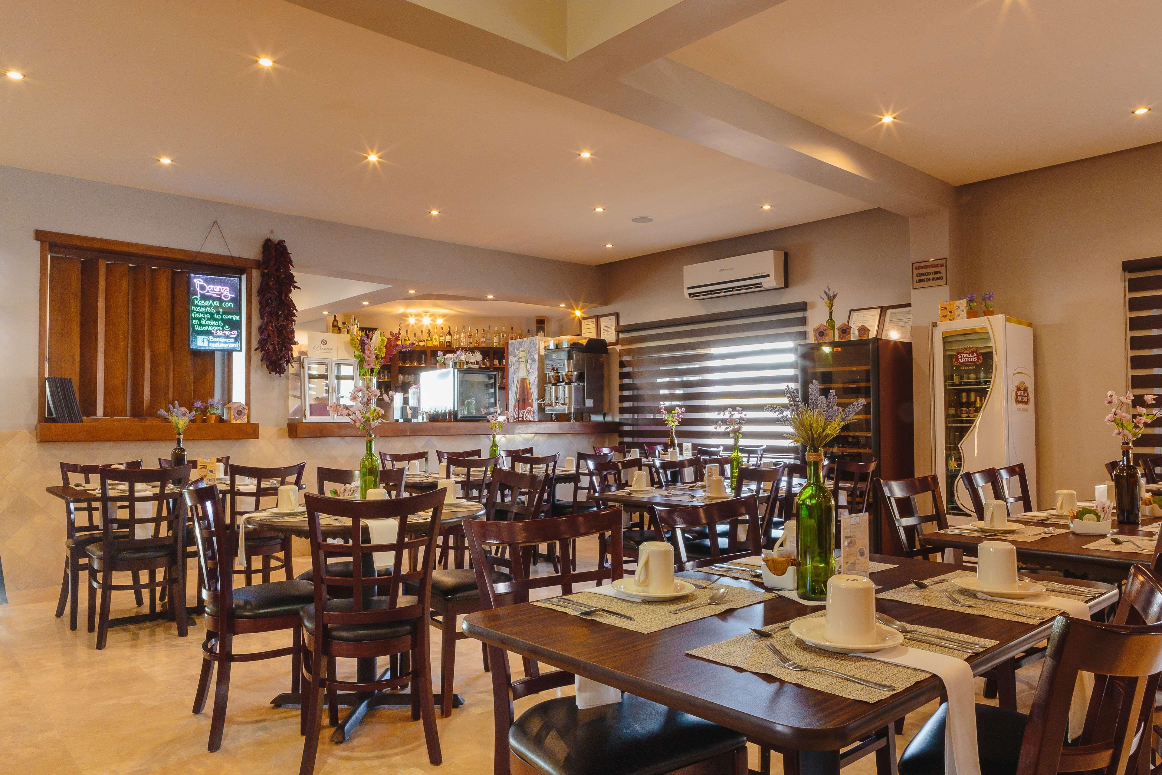 Best Western Plus San Jorge Ciudad Obregon Ngoại thất bức ảnh
